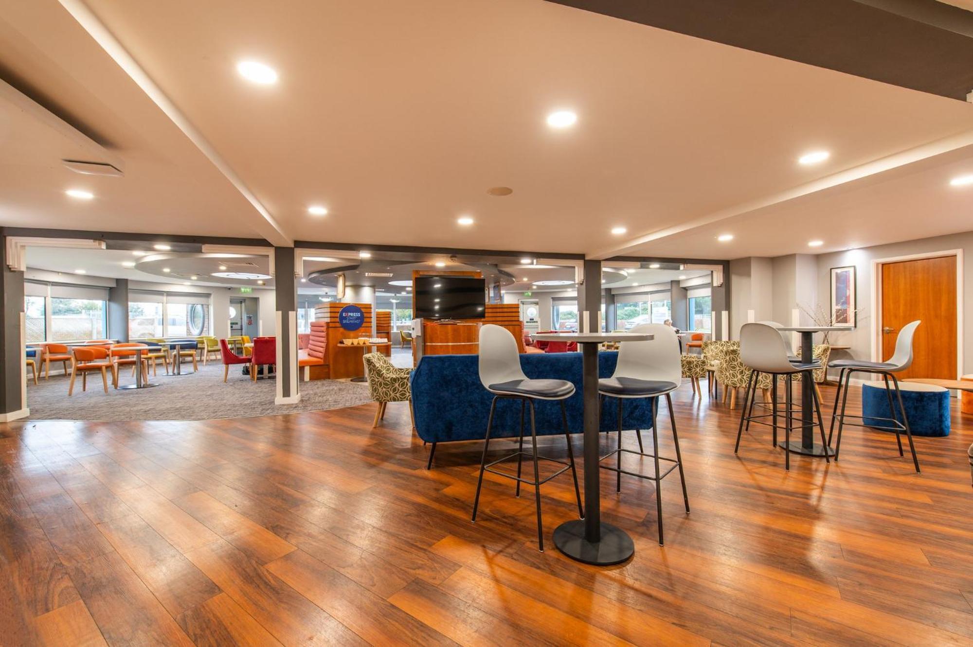 Holiday Inn Express Ramsgate - Minster By Ihg Екстер'єр фото