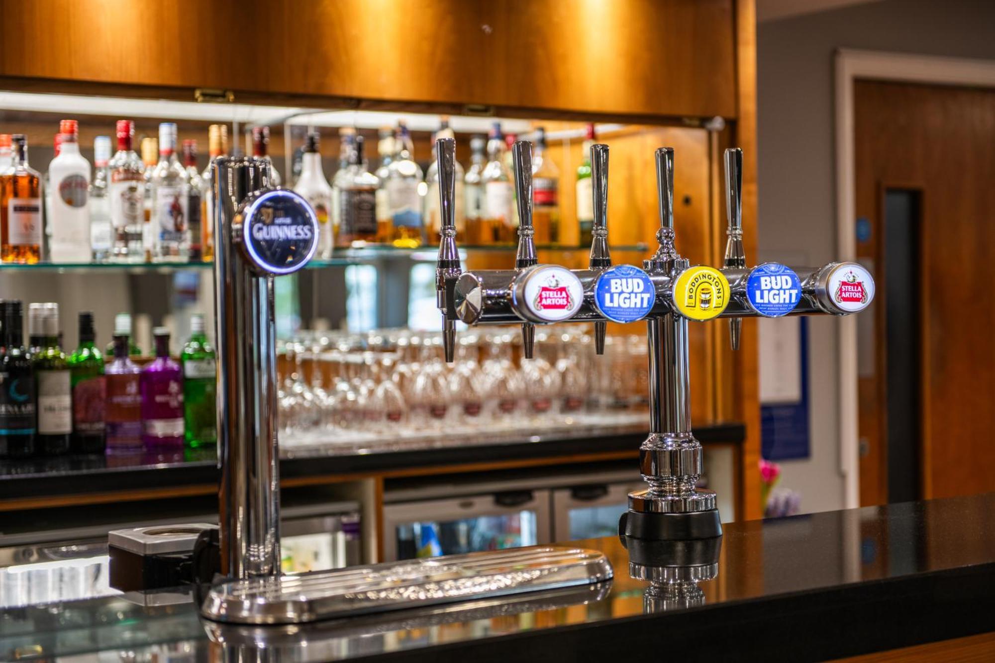 Holiday Inn Express Ramsgate - Minster By Ihg Екстер'єр фото