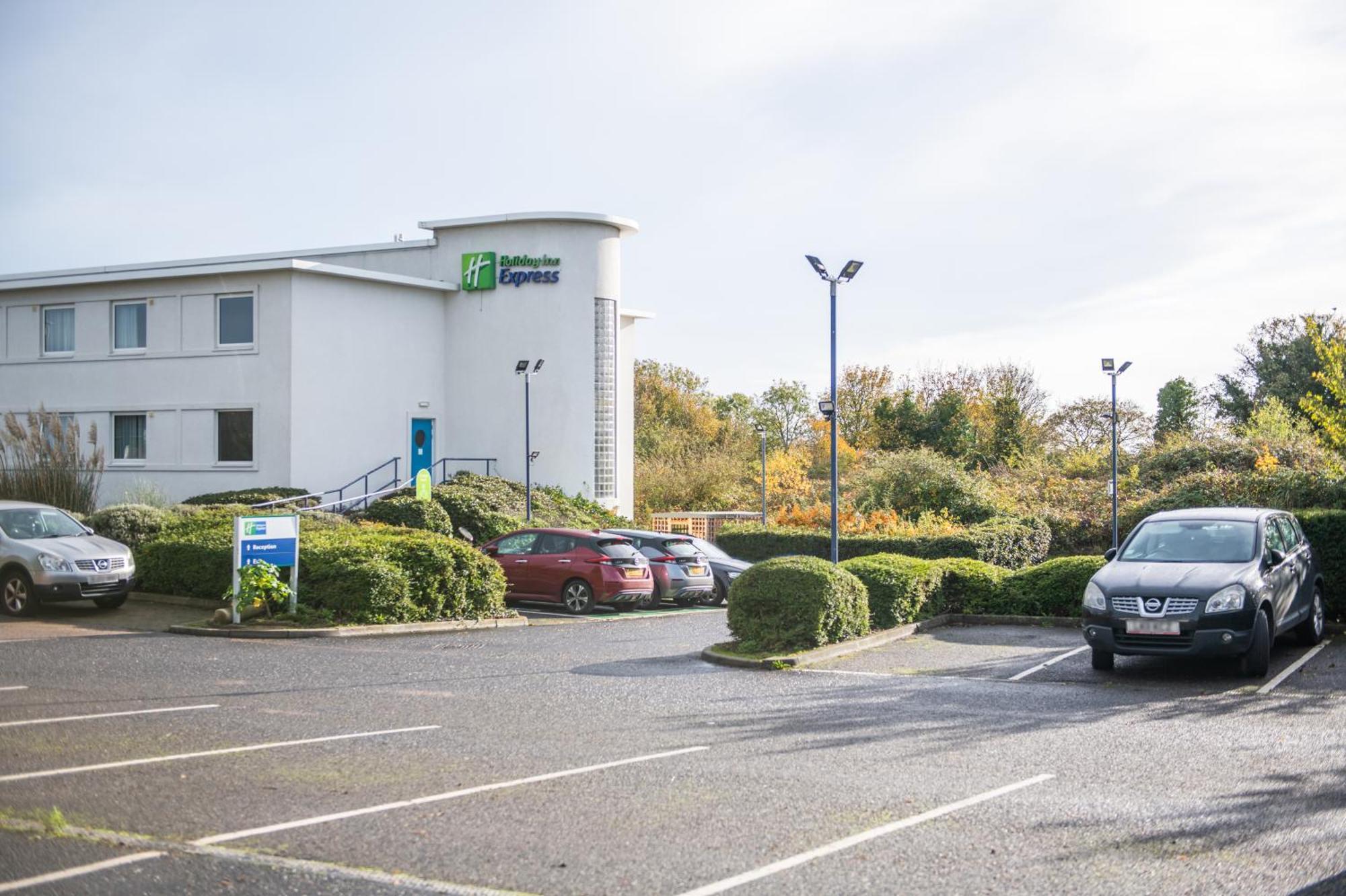 Holiday Inn Express Ramsgate - Minster By Ihg Екстер'єр фото