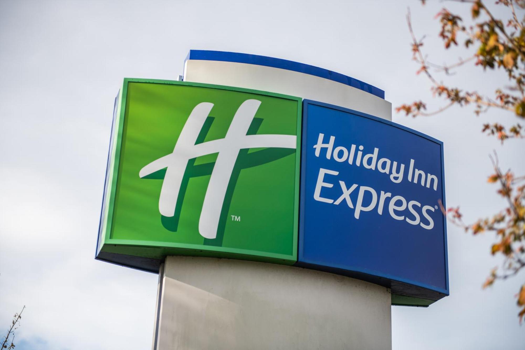 Holiday Inn Express Ramsgate - Minster By Ihg Екстер'єр фото