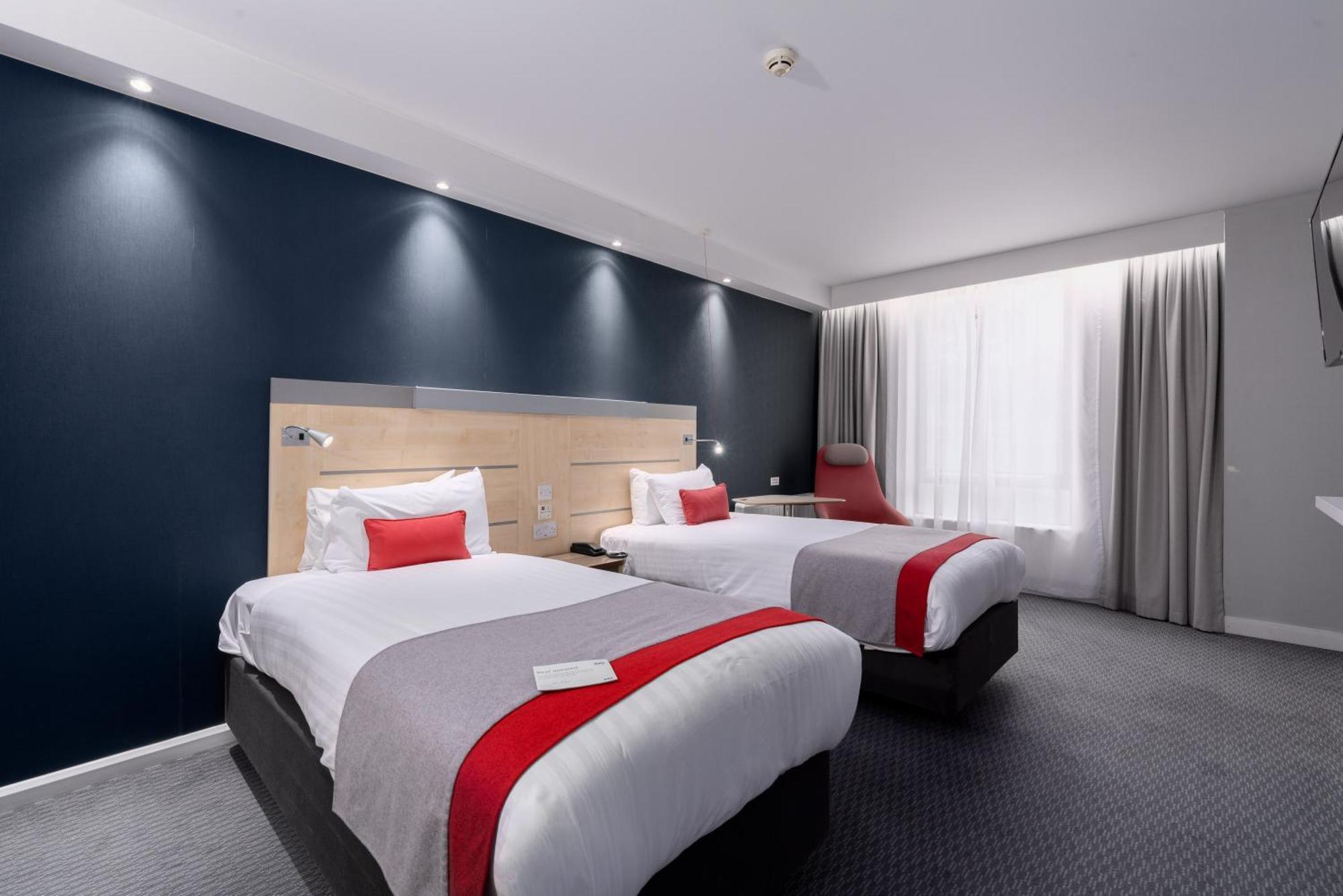 Holiday Inn Express Ramsgate - Minster By Ihg Екстер'єр фото